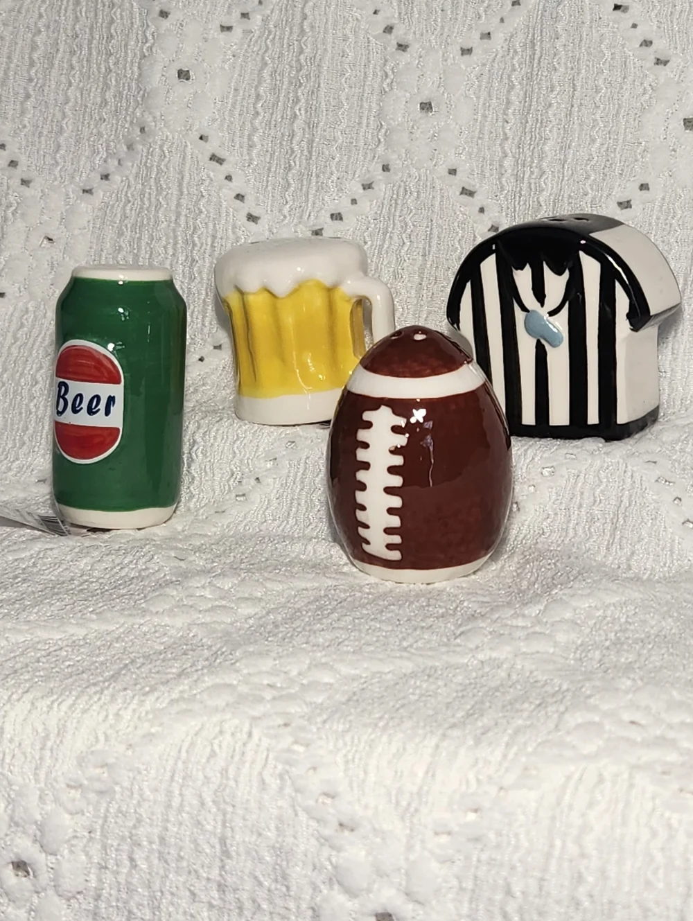 Salt And Pepper Shakers Referee Shirt, Football, Mug Of Beer, Can Of Beer